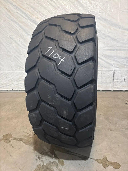 26.5R25 BRIDGESTONE V-STEEL J-TRACTION (VJT) #7104