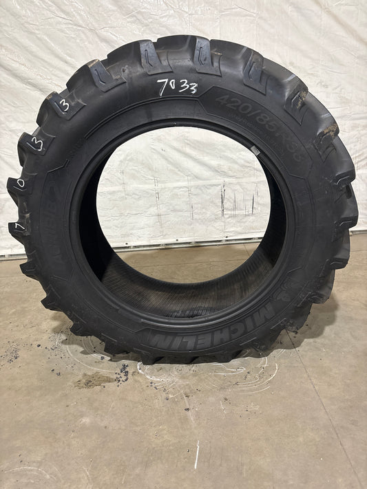 420/85R38 (REPLACES 16.9R38) MICHELIN AGRI BIB II #7033