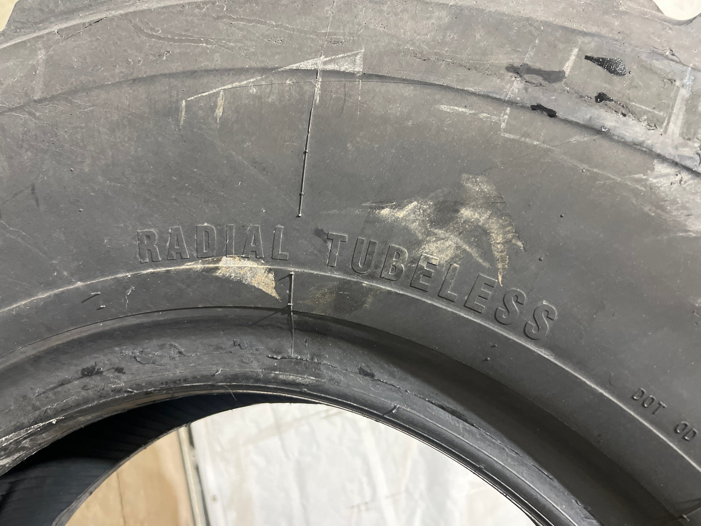 14.00R24 ADVANCE GLR82-E2 #5551