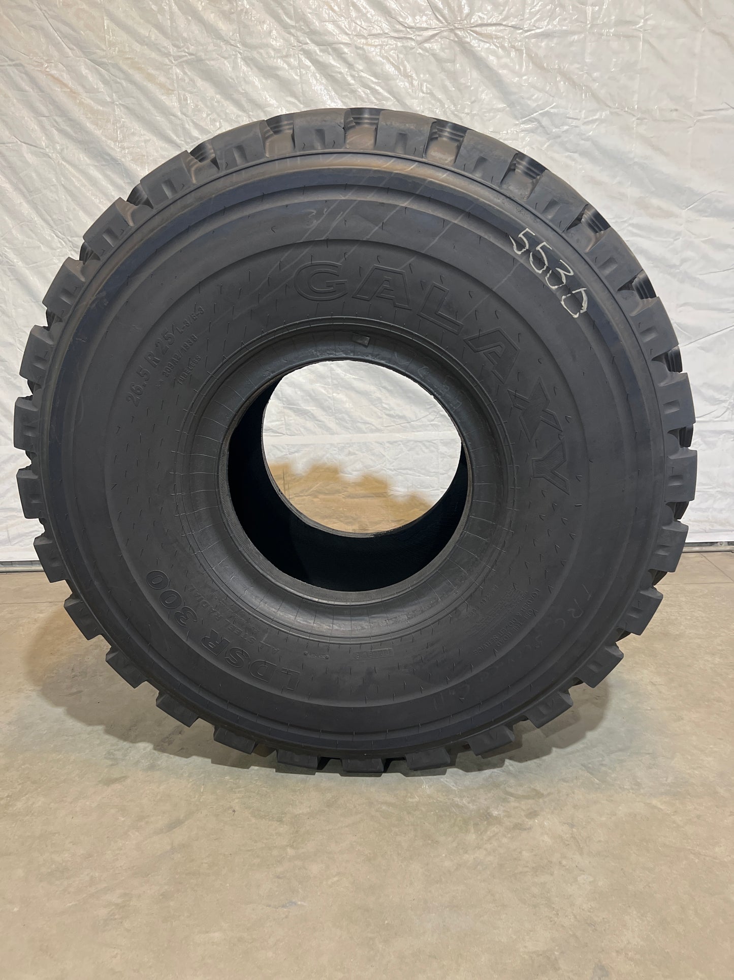 26.5R25 GALAXY LDSR 300 #5530