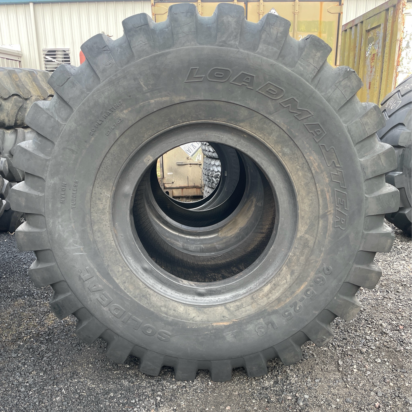 26.5-25 SOLIDEAL LOADMASTER 20 ply