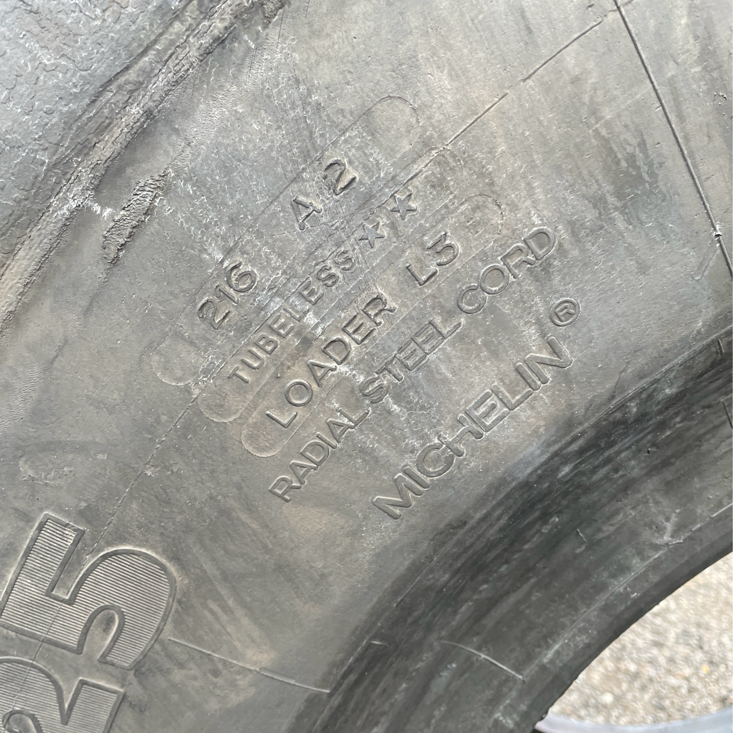 29.5R25 MICHELIN XHA2 L-5 RETREAD