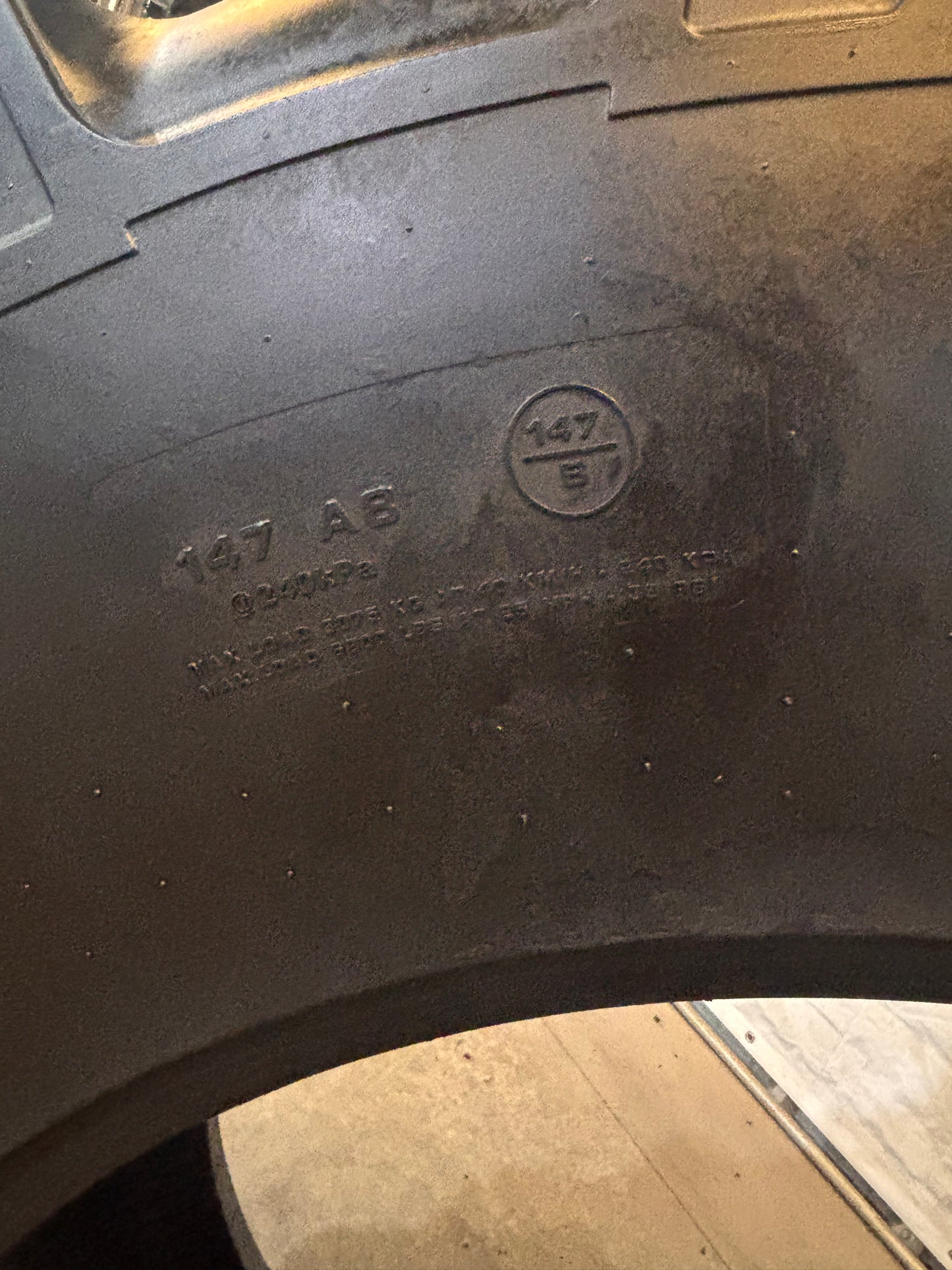 23.5R25 MICHELIN XHA2 #7113