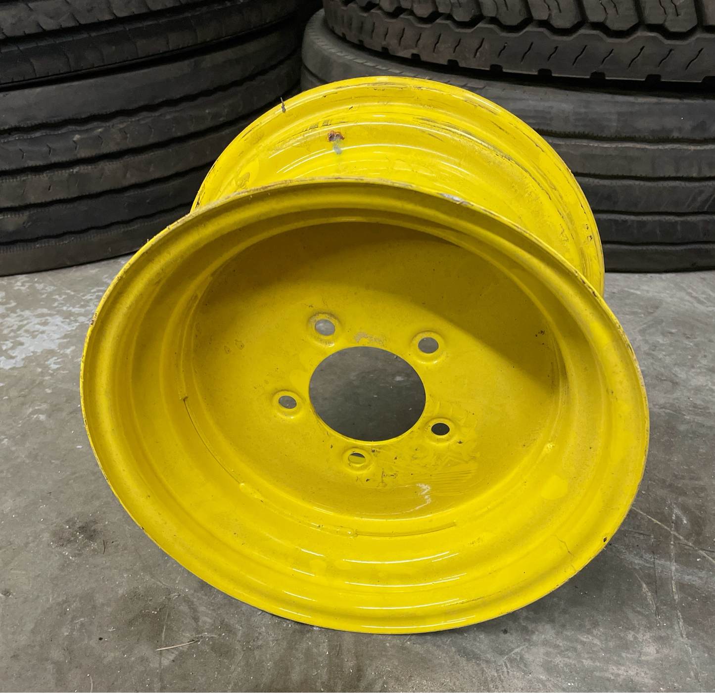 12 X 7 John Deere Rim