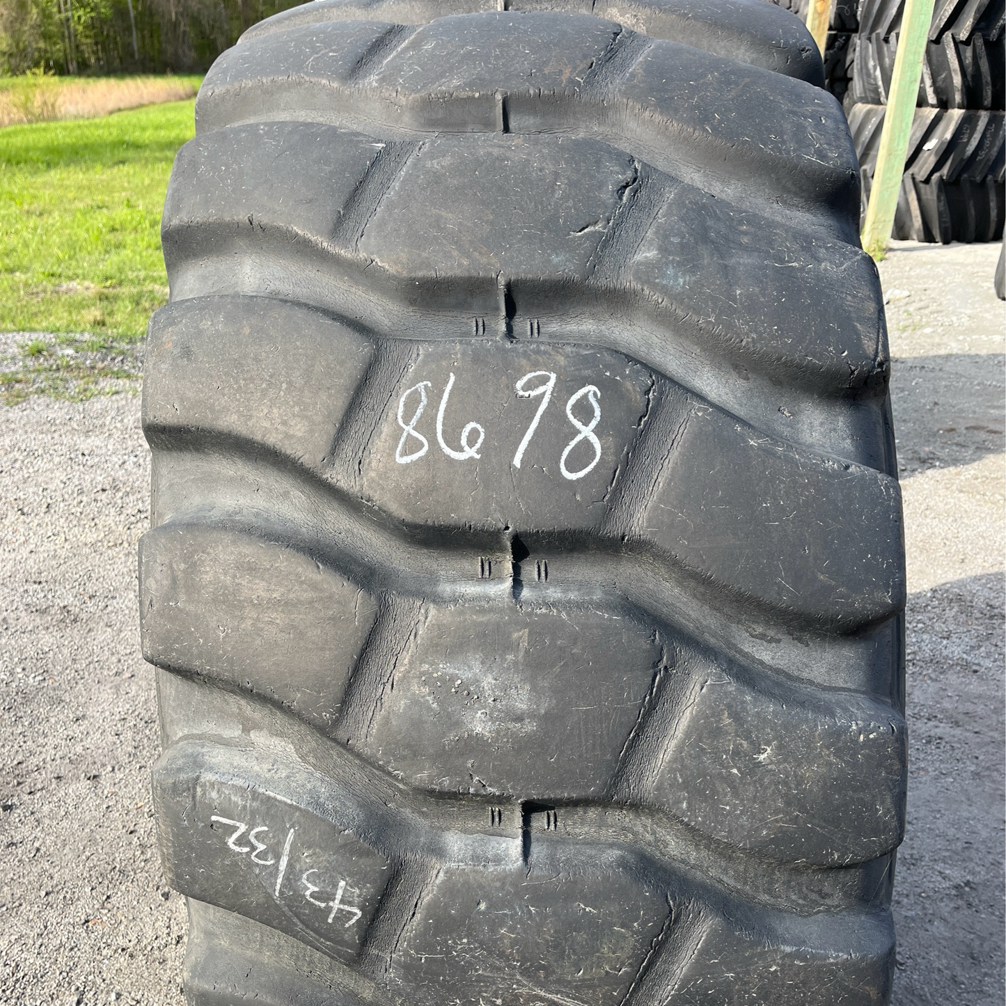 29.5R25 BRIDGESTONE V-STEEL L-TRACTION (VLT)