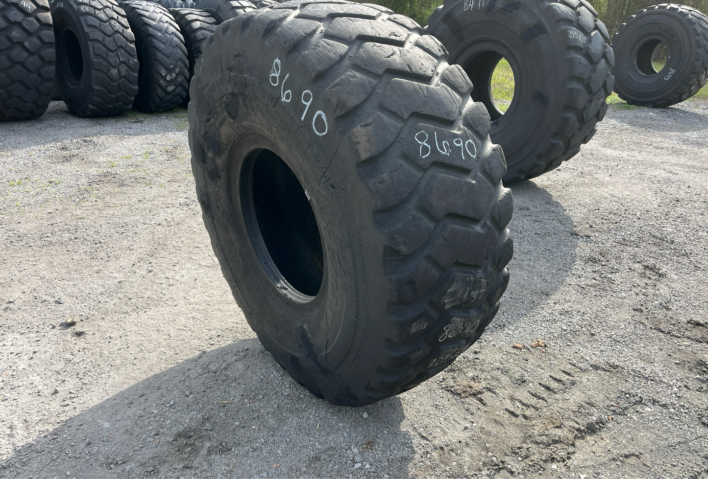 23.5R25 DYNAMAXX ALL GRIP+