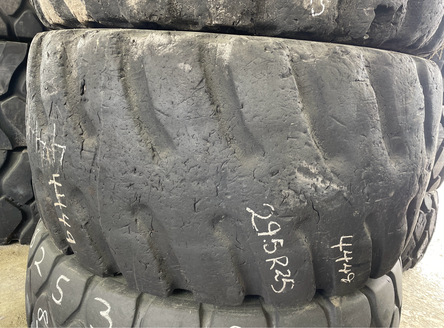 29.5R25 MICHELIN XTXL