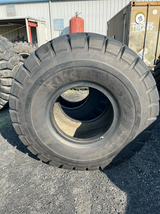 23.5R25 FIRESTONE VERSABUILT AP