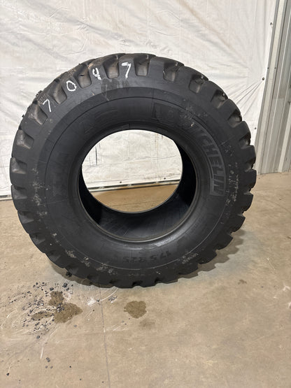 17.5R25 MICHELIN XTLA LOADER/DOZER TIRE #7047