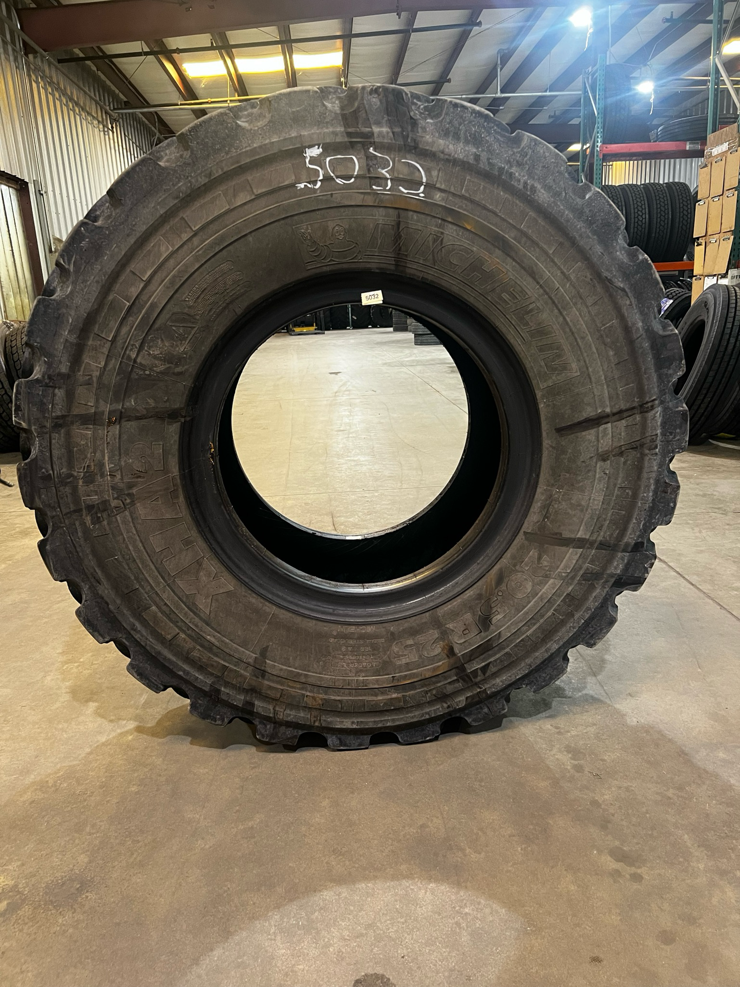 20.5R25 MICHELIN XHA2