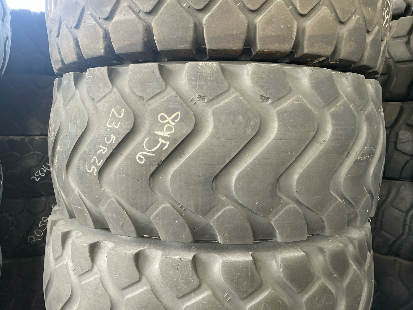 23.5R25 MICHELIN XHA2