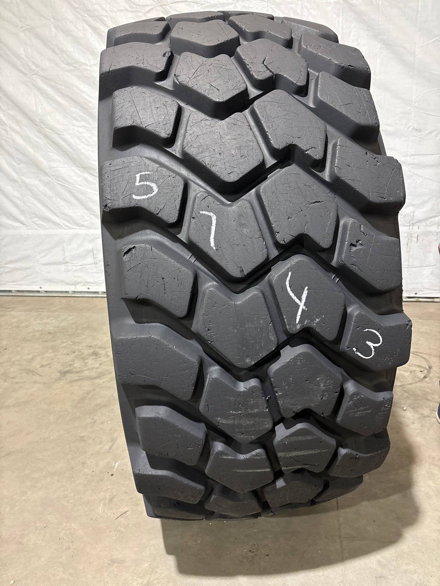 29.5R25 MICHELIN XADN+ #5743