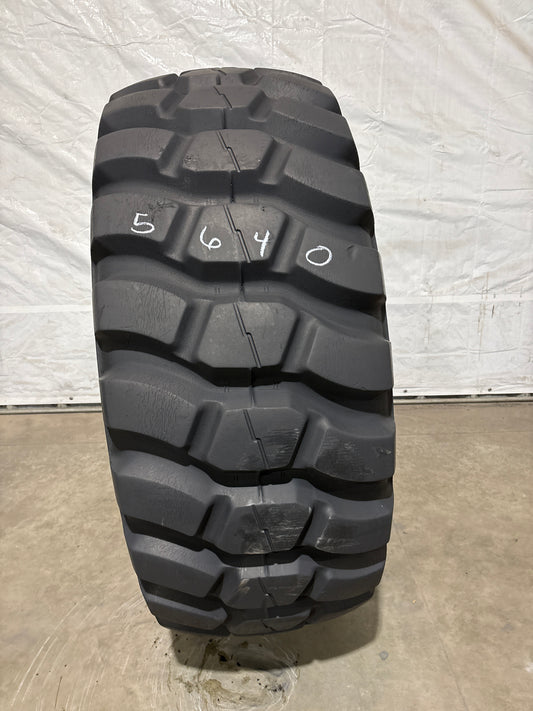 23.5R25 BRIDGESTONE V-STEEL L TRACTION #5640