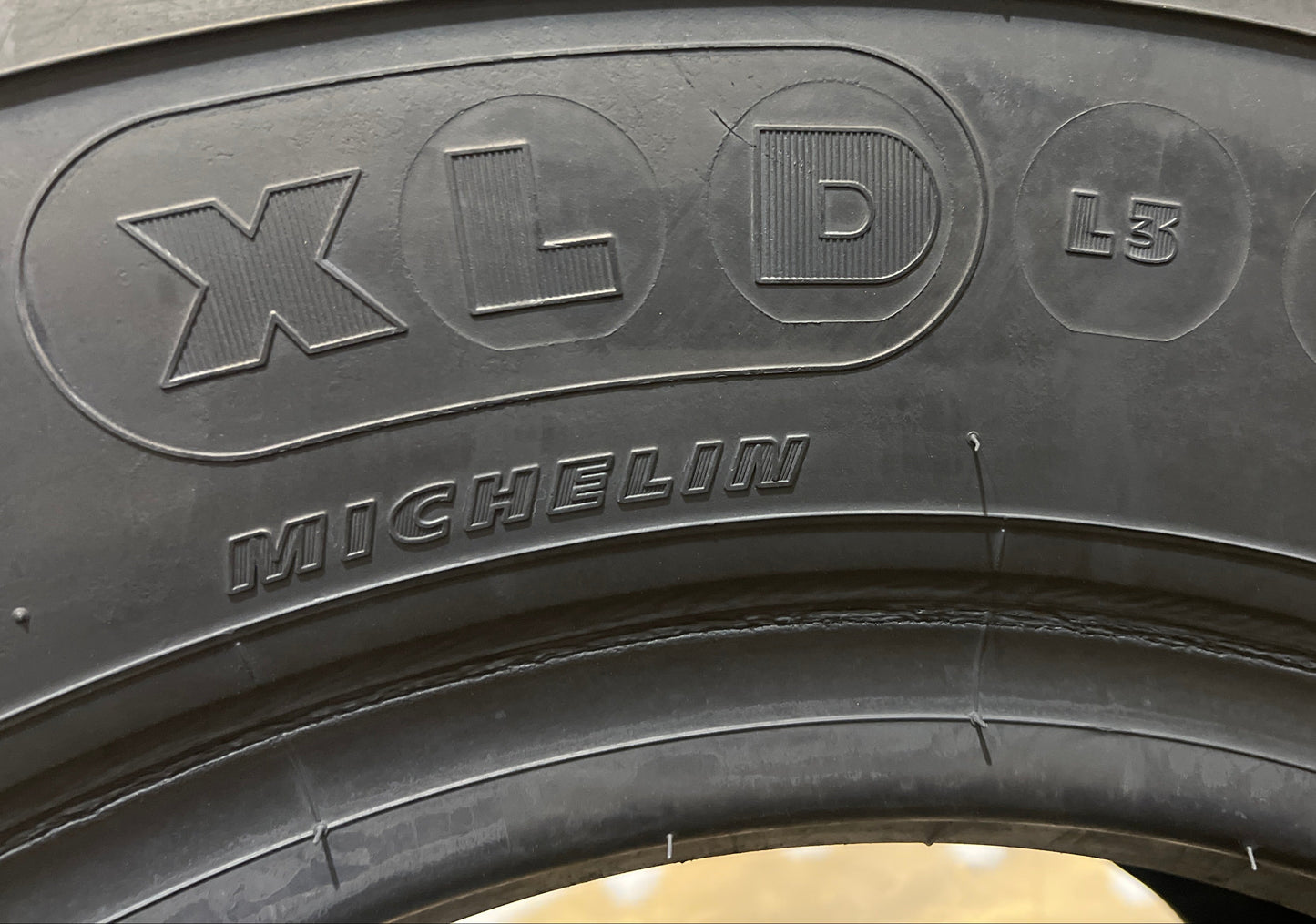 550/65R25 (20.5R25) MICHELIN XLD TL