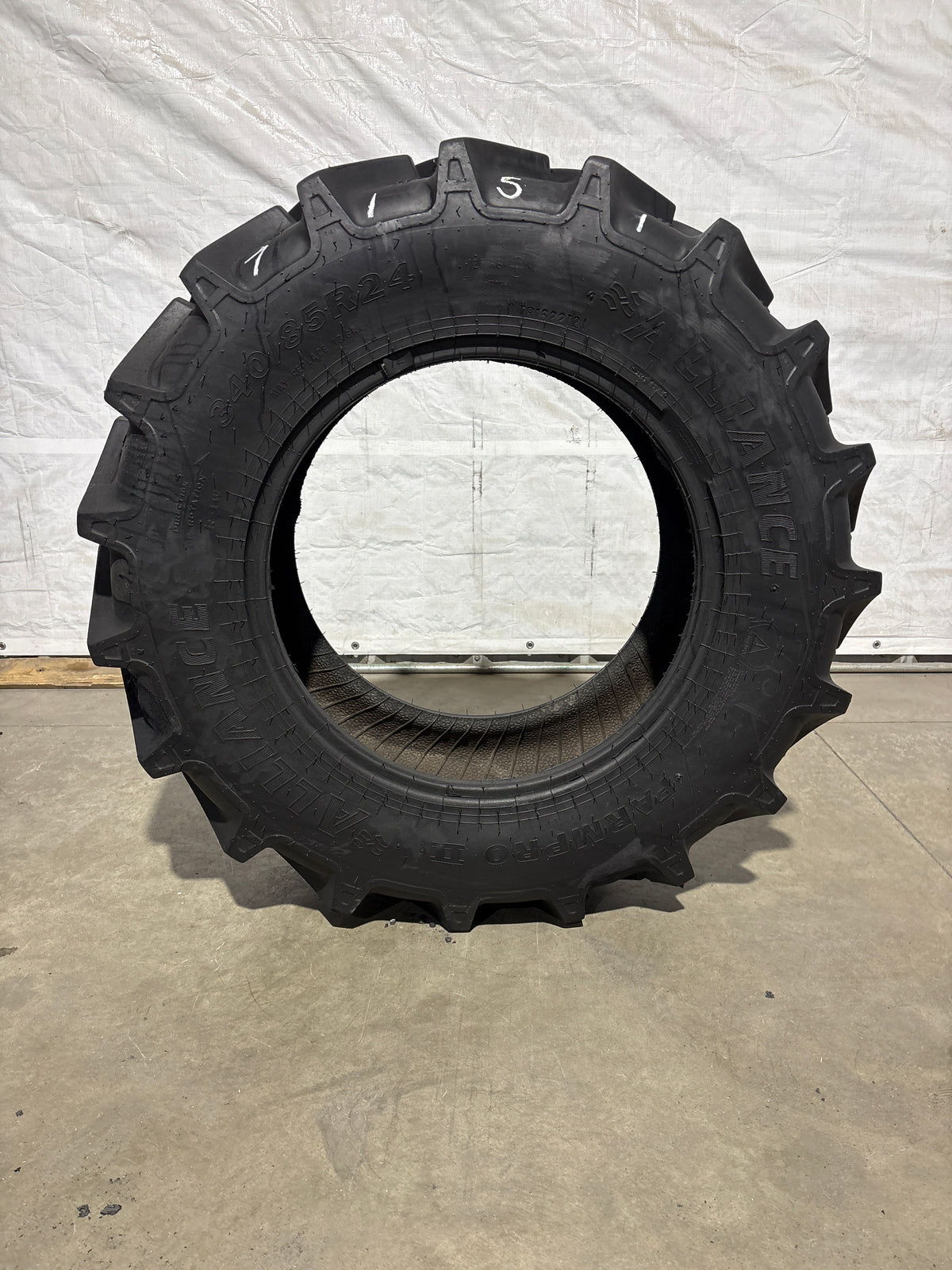 340/85R24 (REPLACES 13.6R24) ALLIANCE FARM PRO II #7151