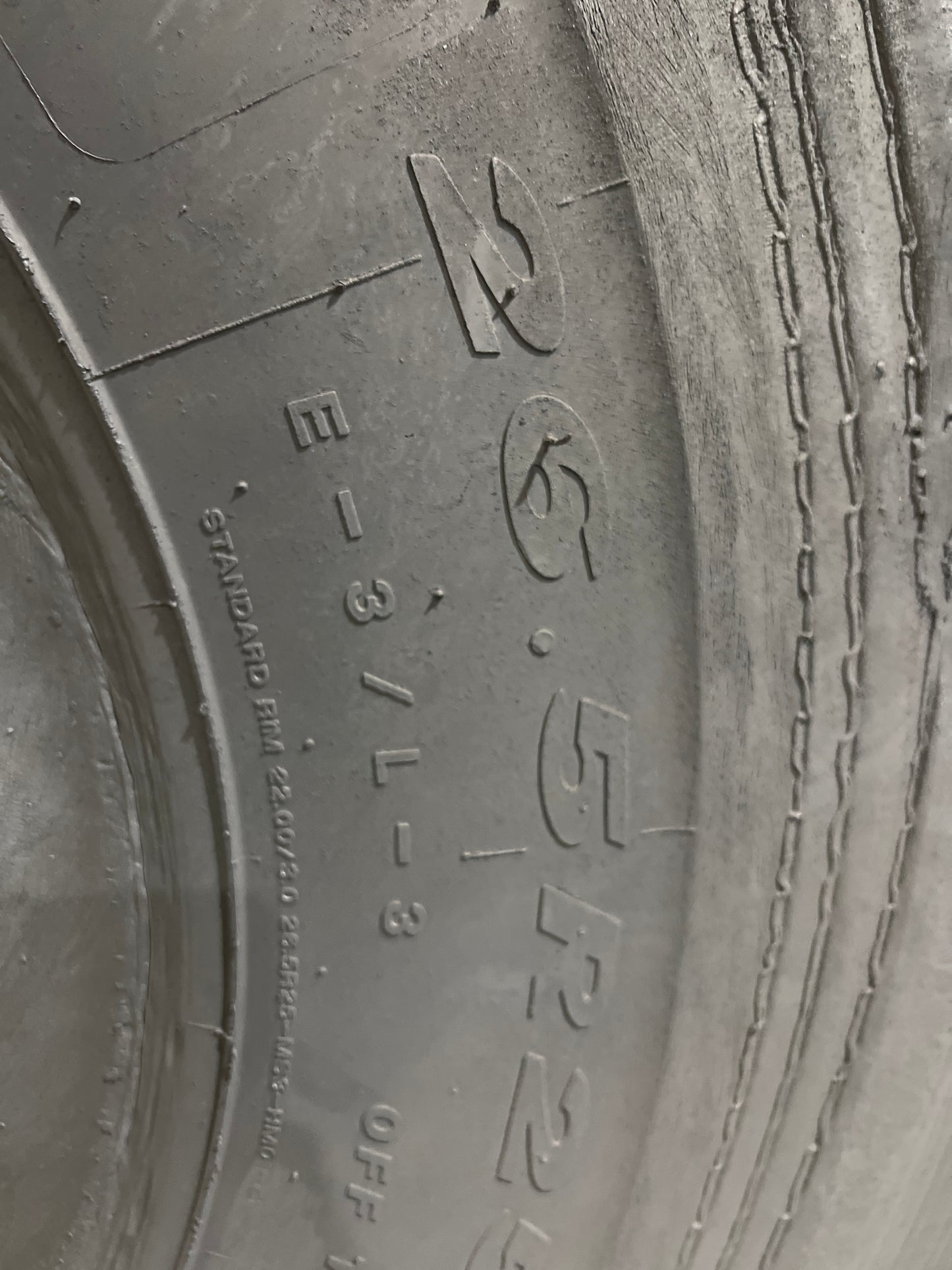 26.5R25 (RECAP) MAXAM MS 300 #5536