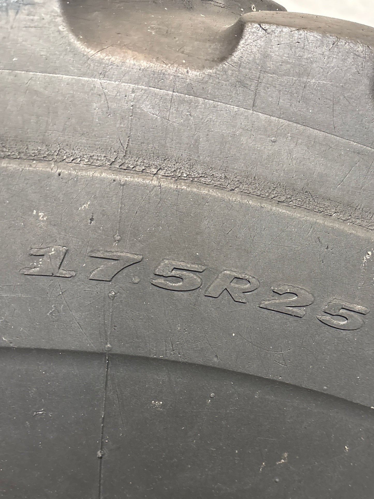 17.5R25 MAXAM MS-203 #5553