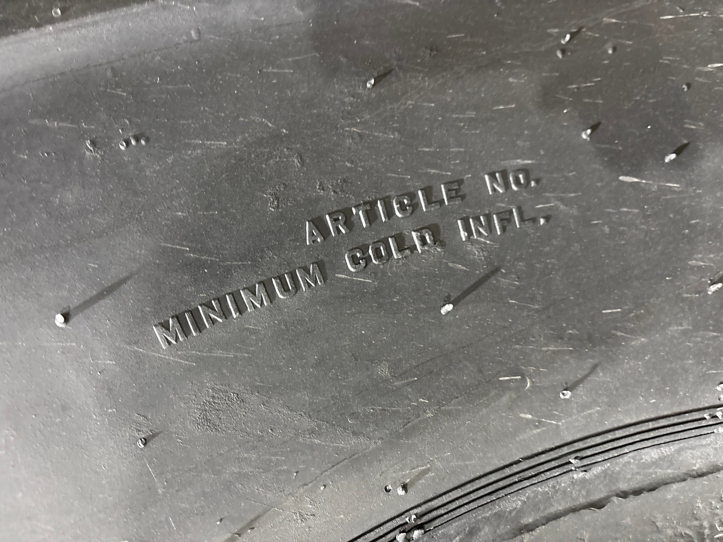 37.25-35 FIRESTONE SUPER ROCK GRIP WB #5579