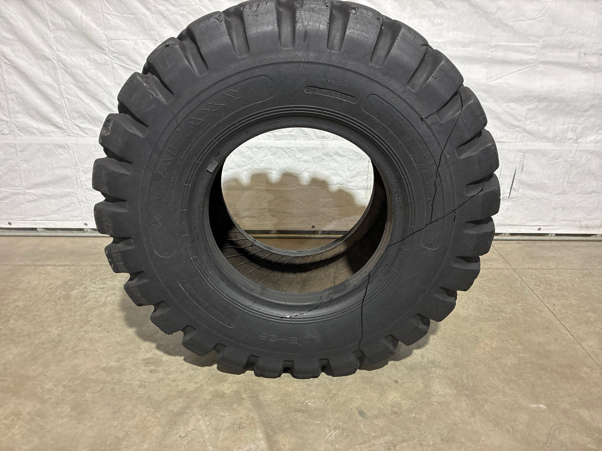 20.5-25  GALAXY PREMIUM ROCK LUG #7246