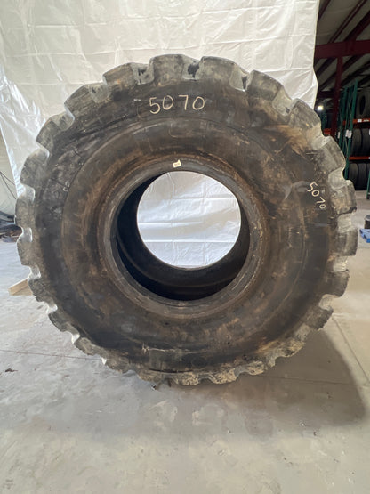 35/65R33 MICHELIN XLD D2