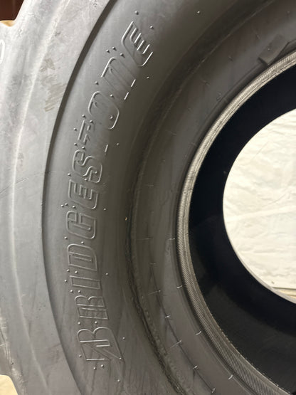 30/65R25 (750/65R25) BRIDGESTONE V-STEEL L-TRACTION (VLT) #5985