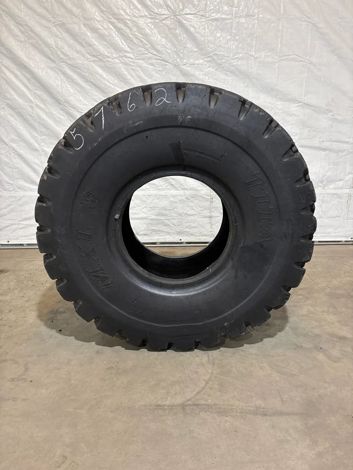 23.5R25 TITAN MXL #5762