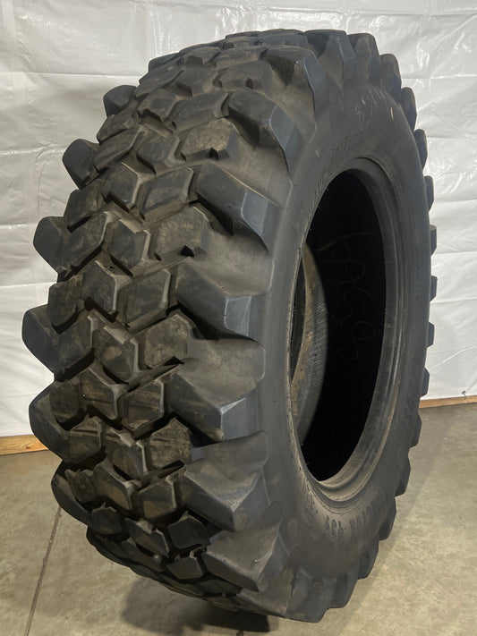 520/70R34 TRELLBORG INDUSTRIAL TRACTOR 459 (T459)