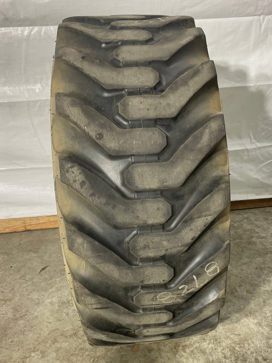 12.5/70-16 BKT AT 621  8 PLY #8728