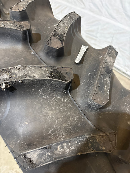 14.9-24 FIRESTONE SUPER ALL TRACTION 23 ° #5681