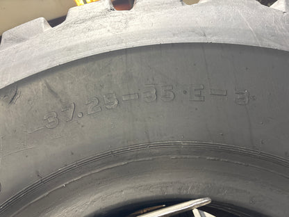 37.25-35 FIRESTONE SUPER ROCK GRIP WB #5580