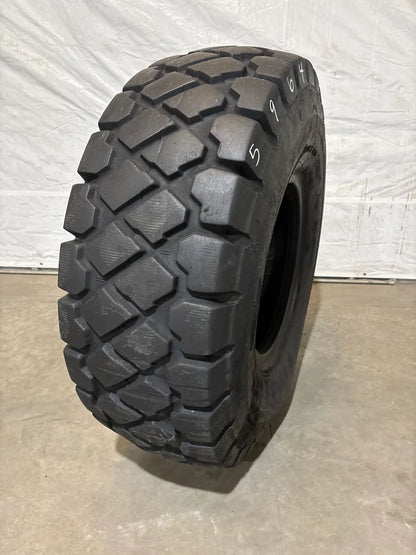20.5R25 FIRESTONE VERSA BUILT AP #5964