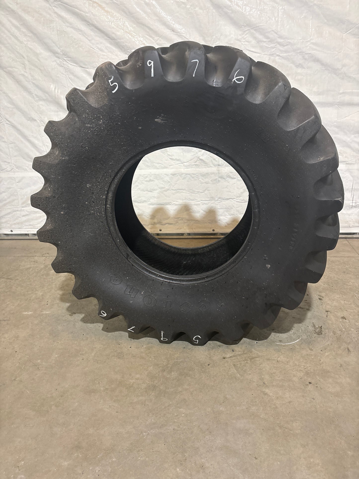 23.1-26 FIRESTONE SUPER ALL TRACTION 23° #5976