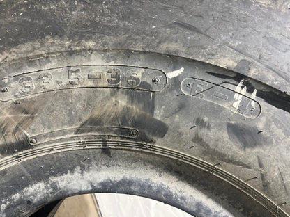 33.5-33 FIRESTONE SUPER ROCK GRIP DEEP TREAD