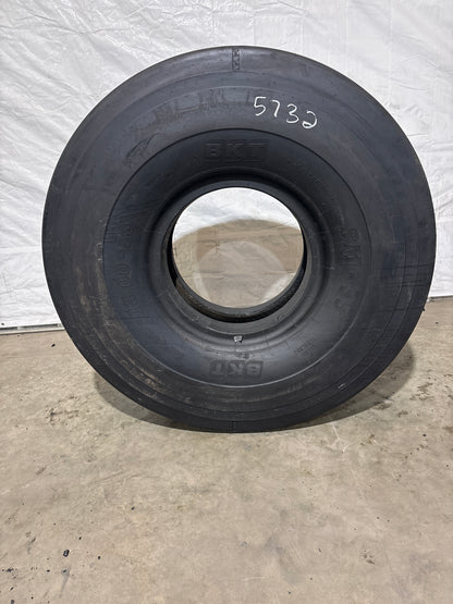 18.00-25 BKT SM-55 IND-5 PORT SPECIAL 40 PLY TIRE #5732