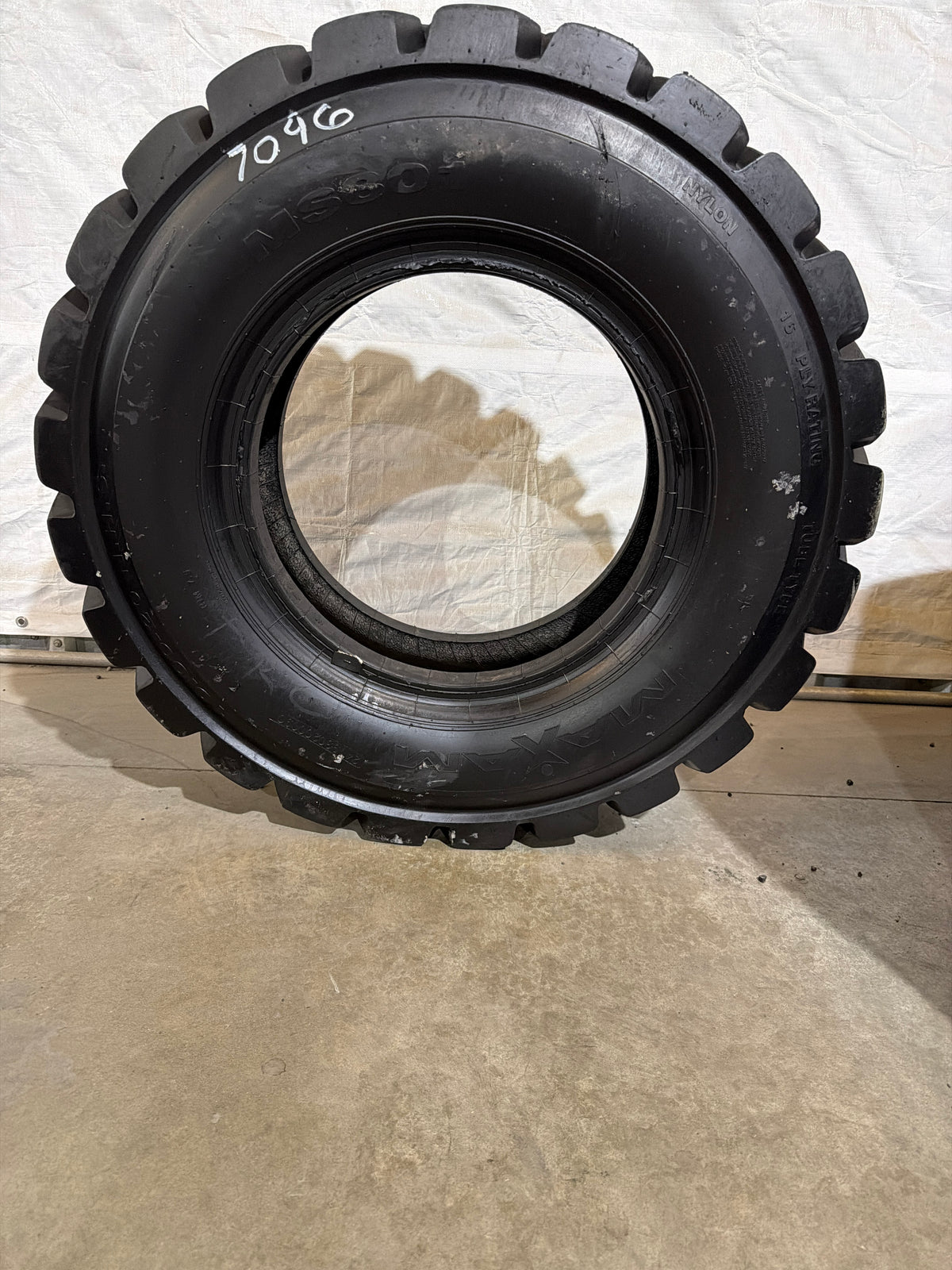 10.00-20 Maxam MS801 16 Ply #7096