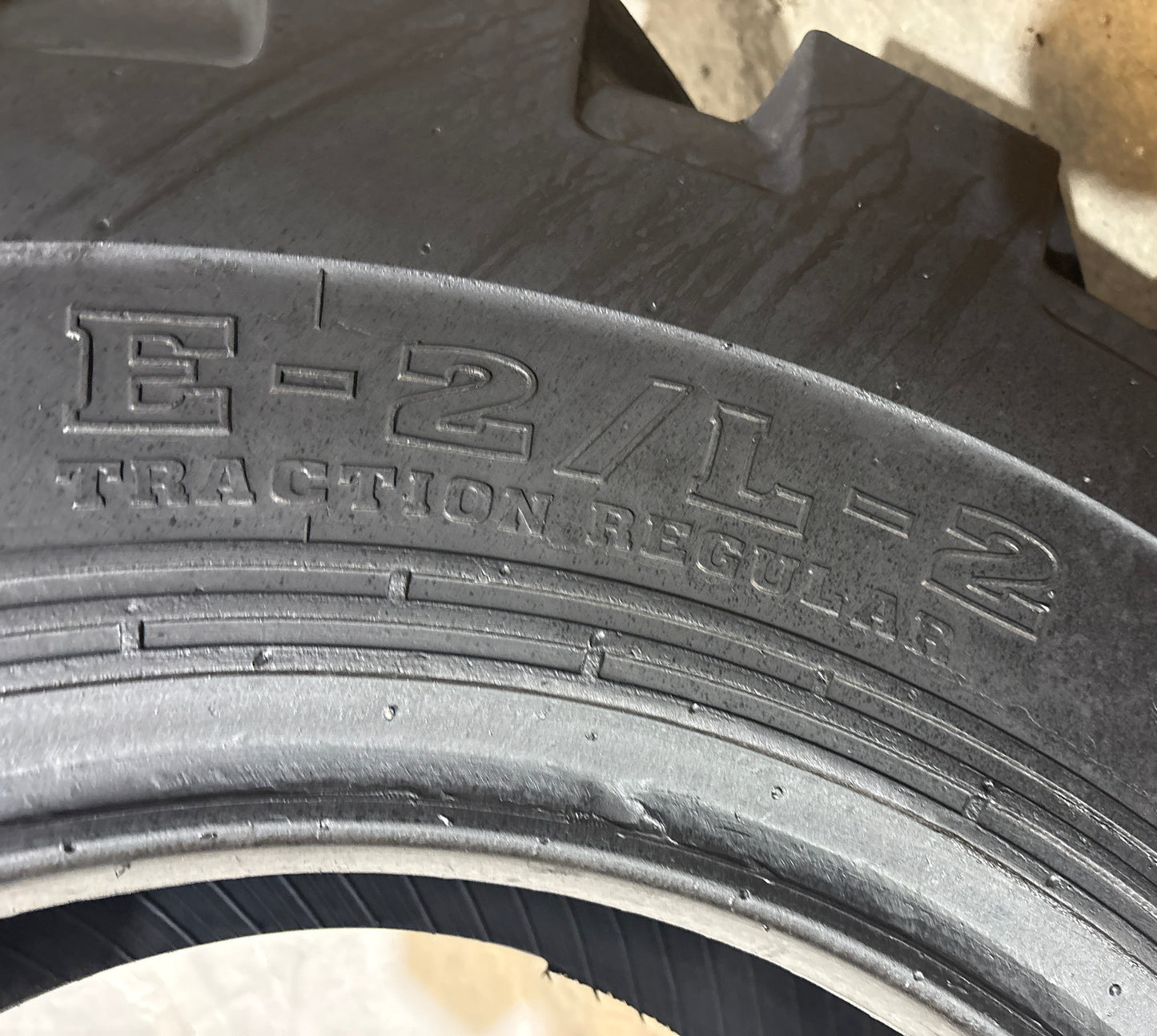 17.5-25 ADVANCE TRACTION REGULAR #5913
