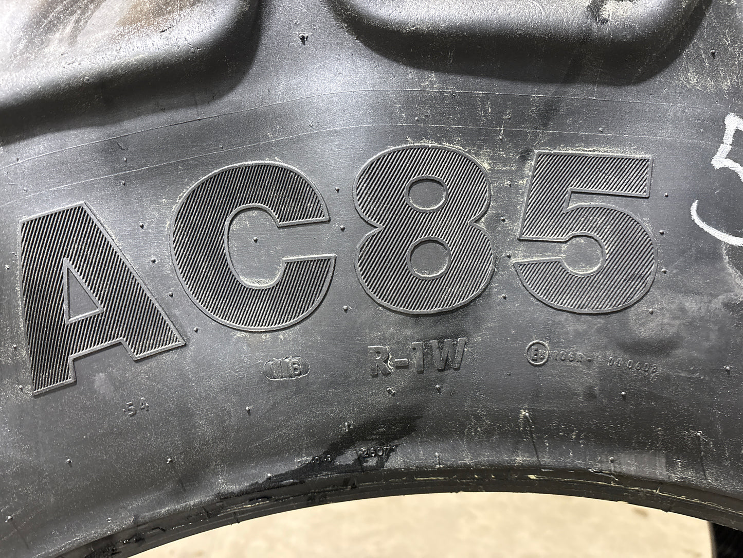 460/85R38 (18.4R38) MITAS AC85 #5822