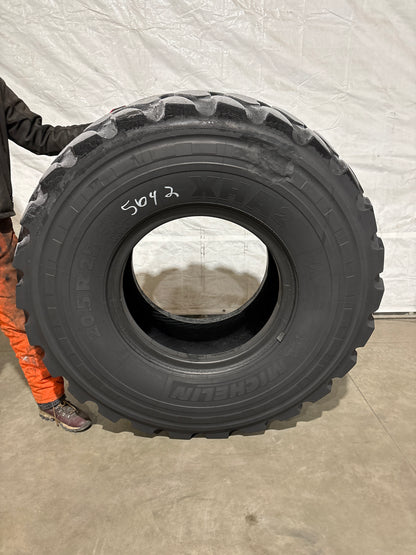 20.5R25 MICHELIN XHA2 RADIAL CONSTRUCTION #5642