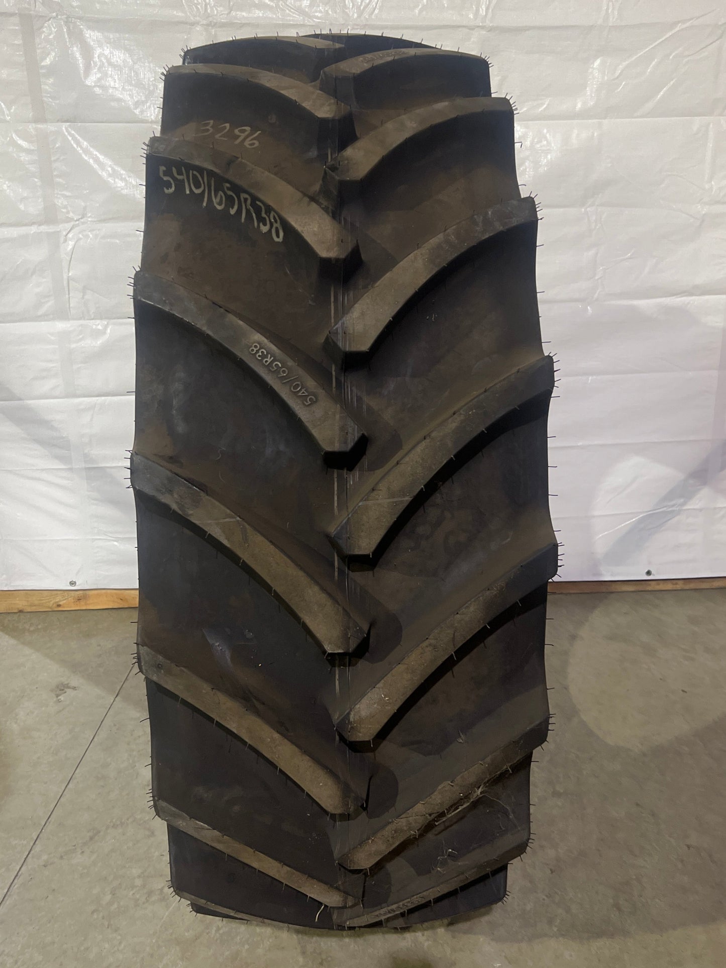 540/65R38 MITAS AC 65