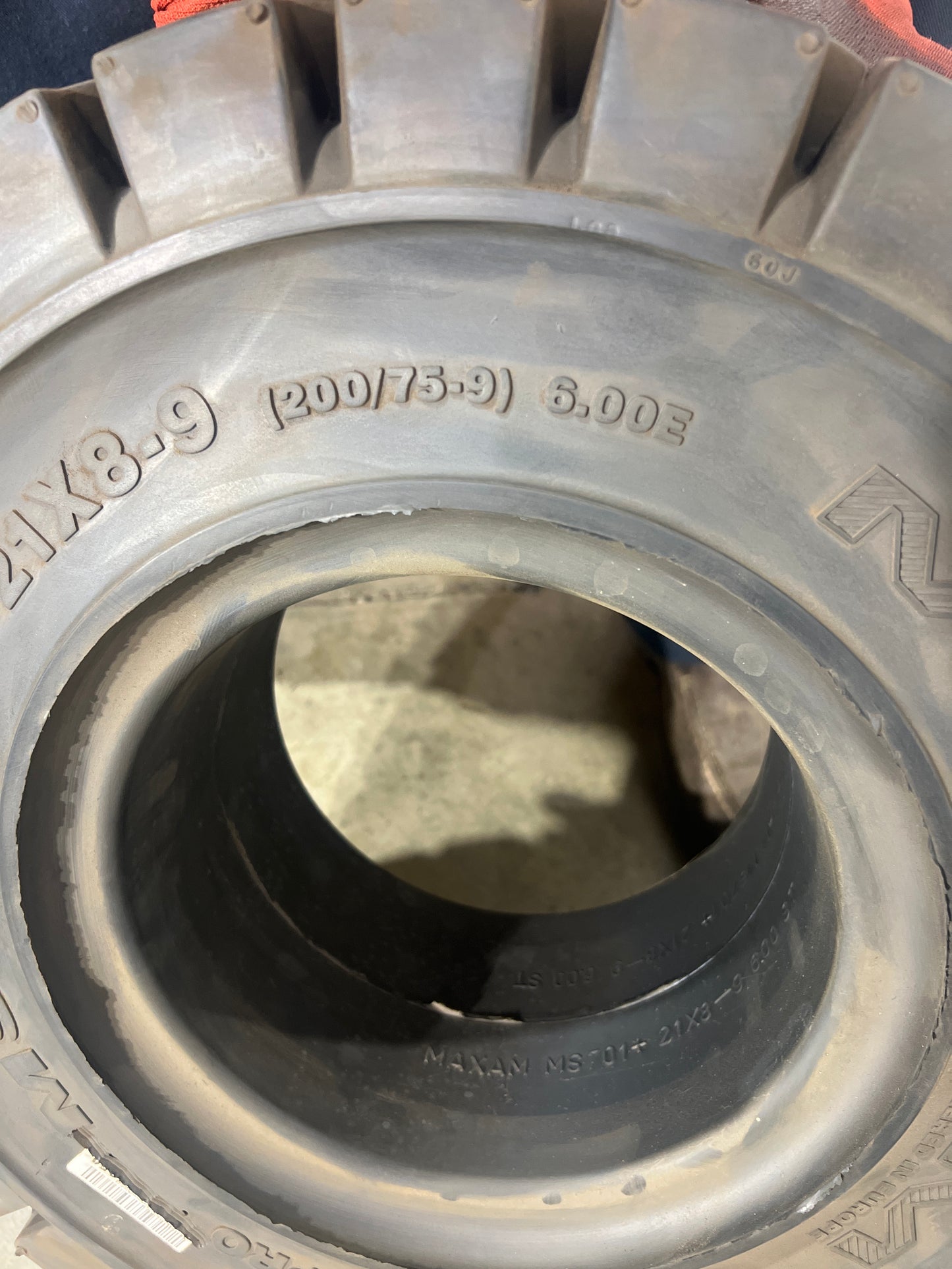 21x8-9 (200/75-9) MAXAM MS701+ INDUSTRIAL PRO FORKLIFT