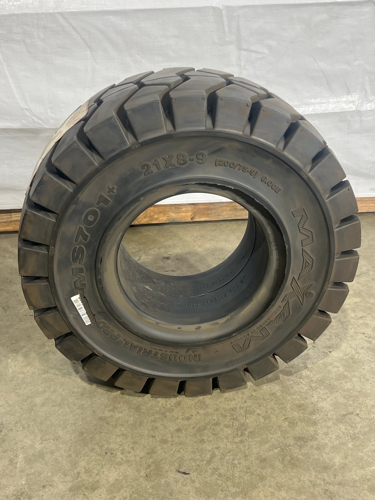 21x8-9 (200/75-9) MAXAM MS701+ INDUSTRIAL PRO FORKLIFT