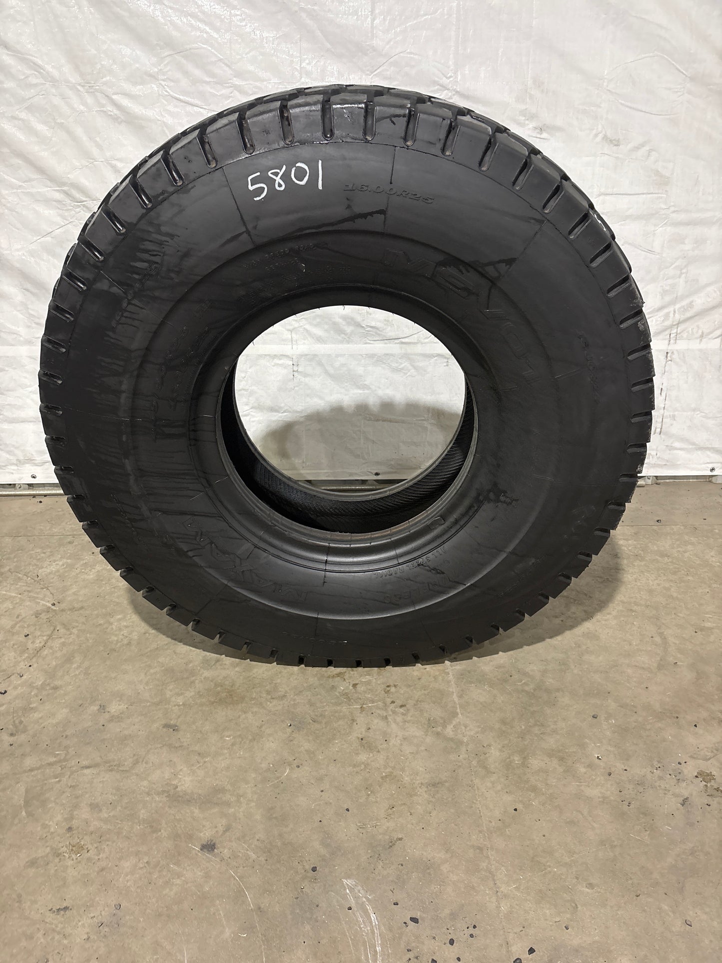 16.00R25 (445/95R25) MAXAM MS V01 #5801