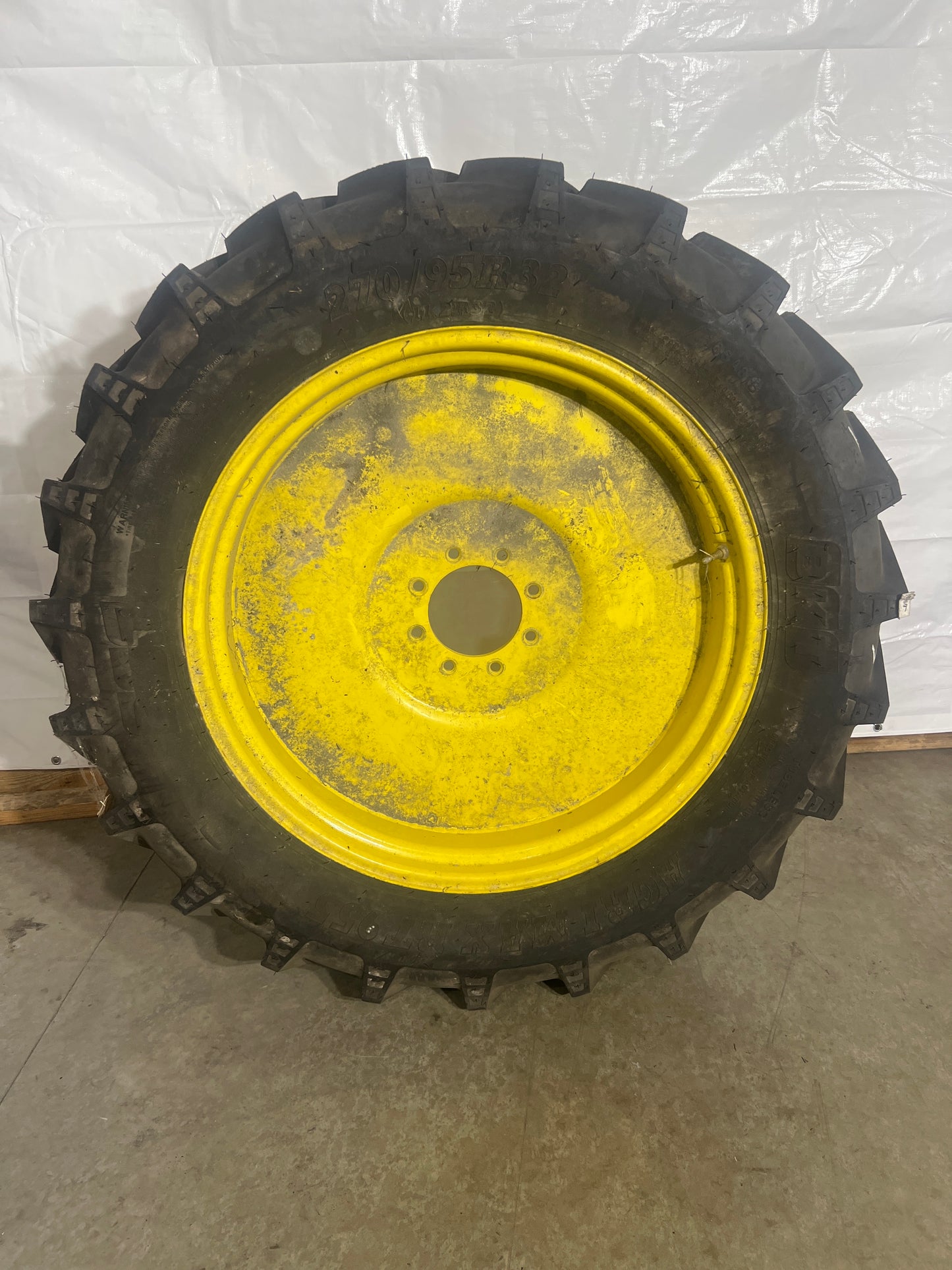 270/95R32 BKT AGRIMAX RT955 (11.2R32,  (11.2-32)