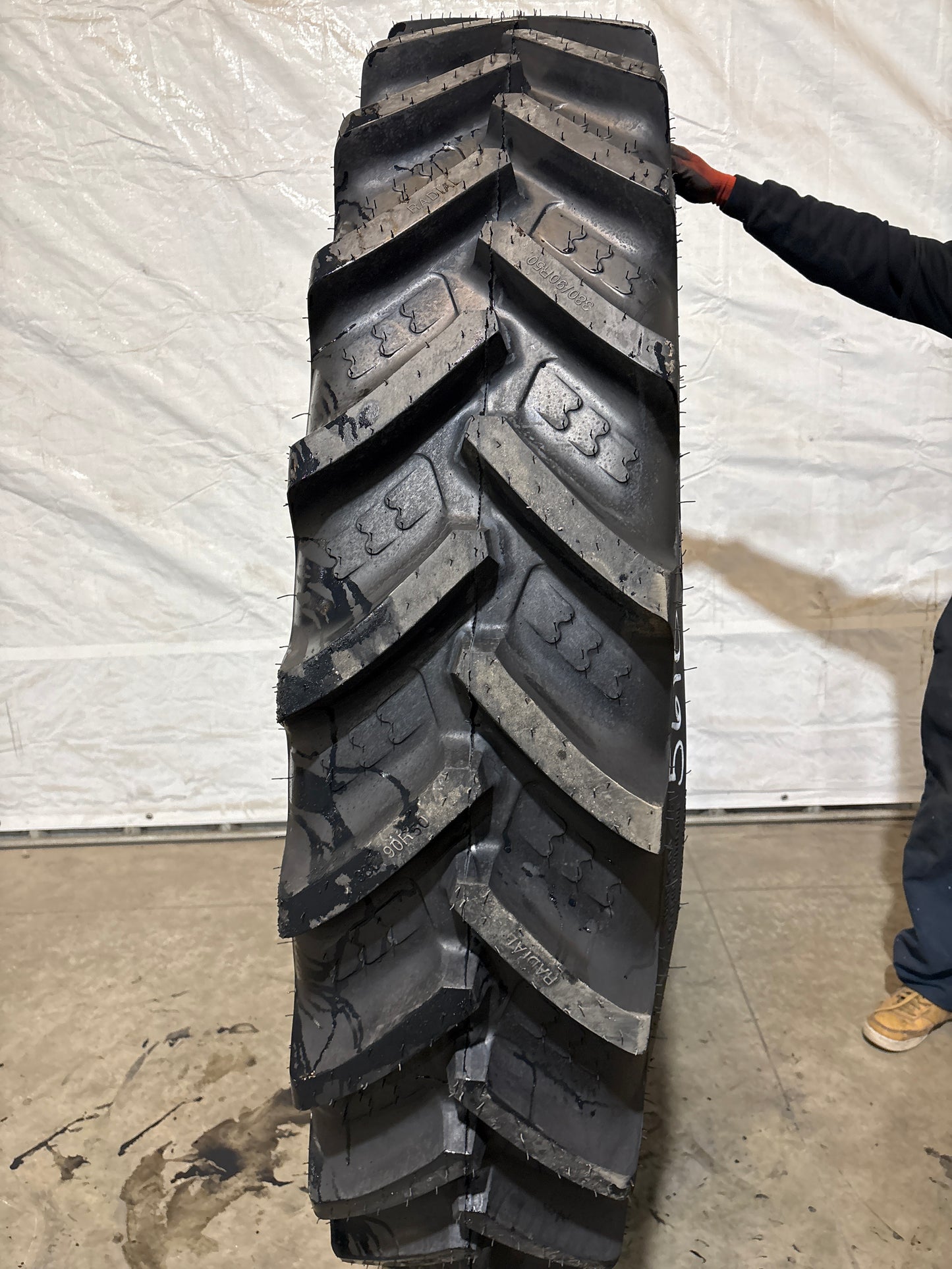 380/90R50 BKT AGRIMAX RT 945 #5610