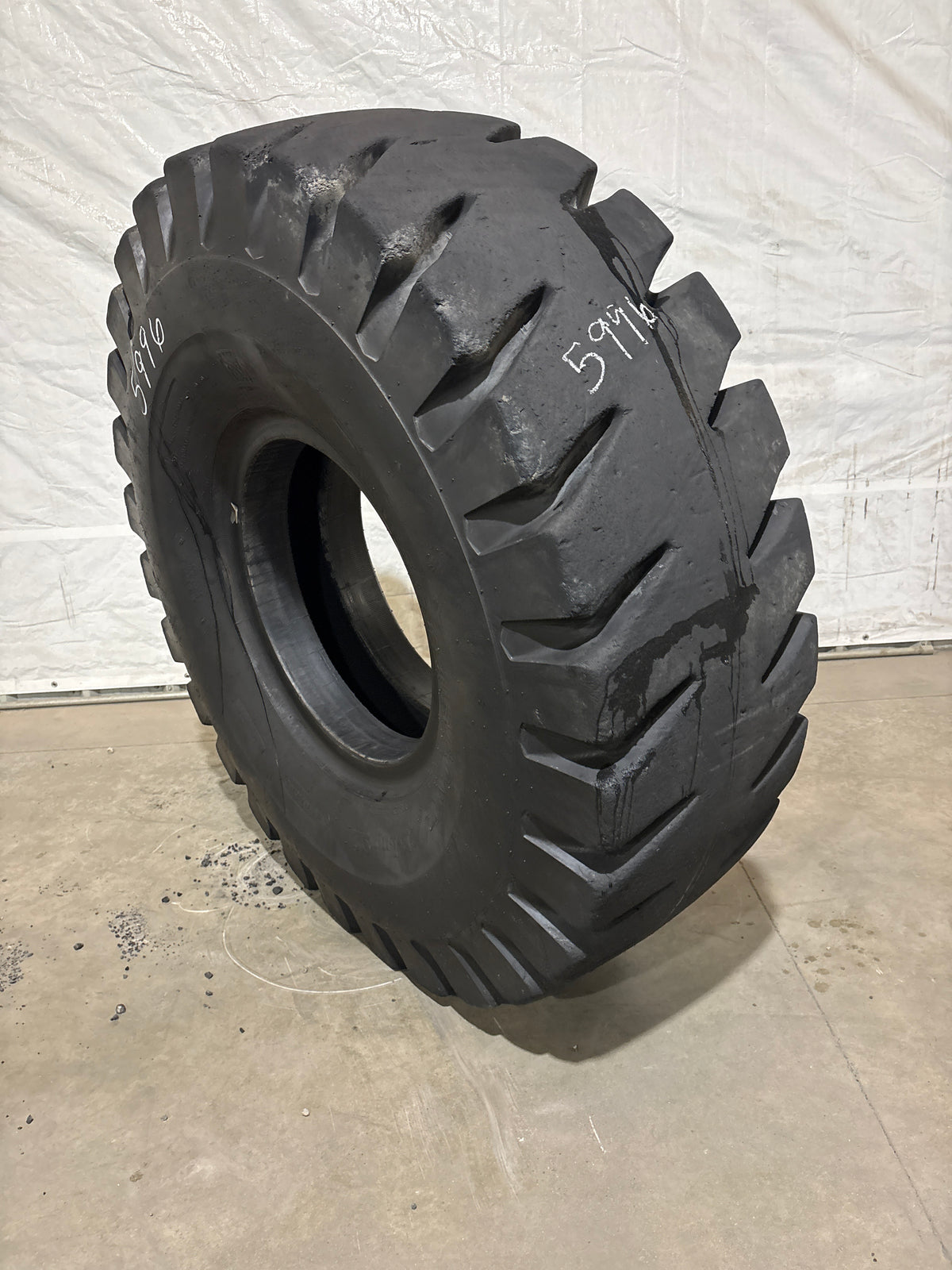 18.00-25 BRIDGESTONE EXTRA TREAD TUBELESS 10 PLY #5996