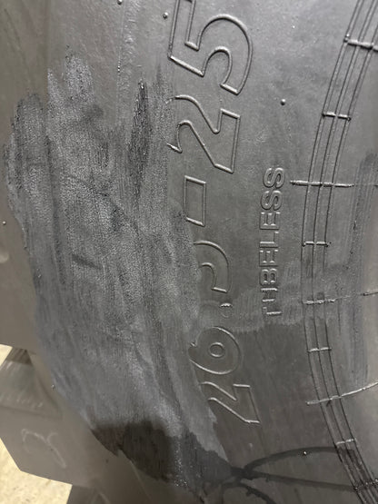 26.5-25 BKT XL-GRIP PLUS #5729