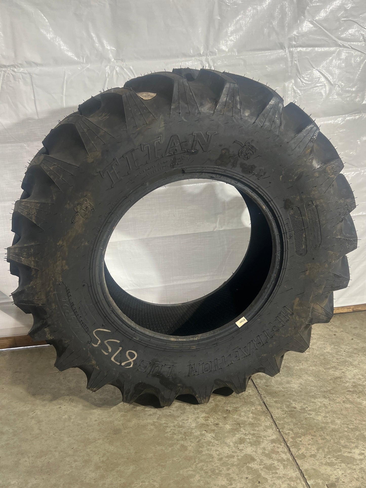 14.9R24 TITAN HI TRACTION