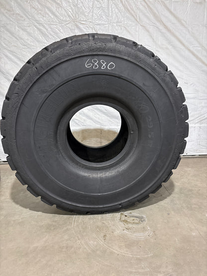 29.5R25 MICHELIN XHA #6880