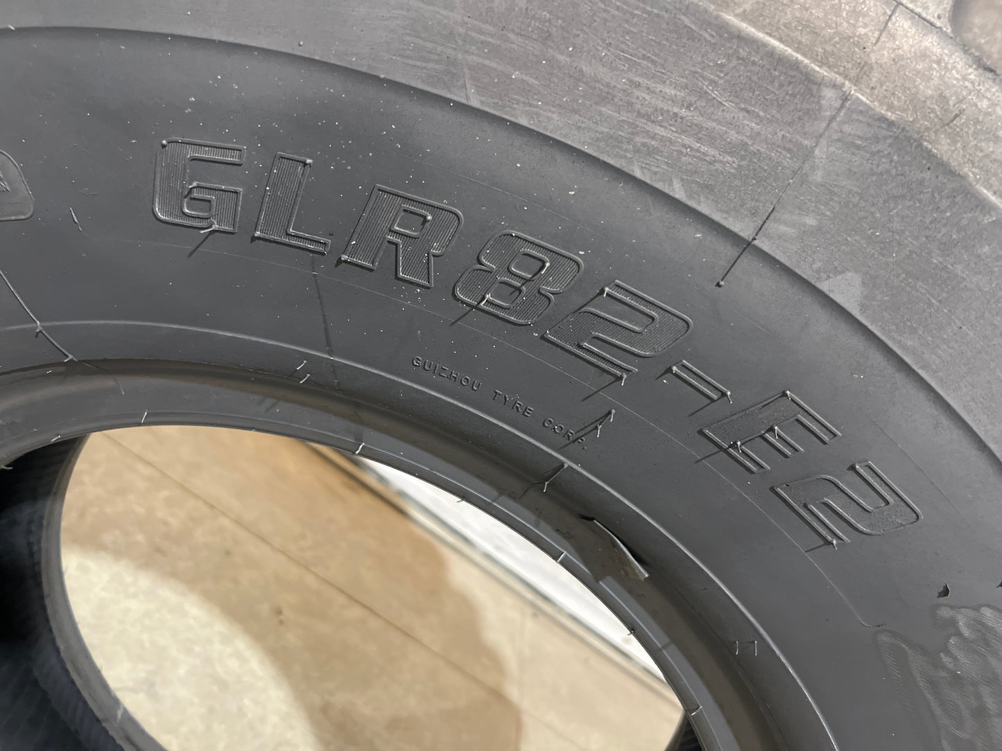 14.00R24 ADVANCE GLR82-E2 #5551