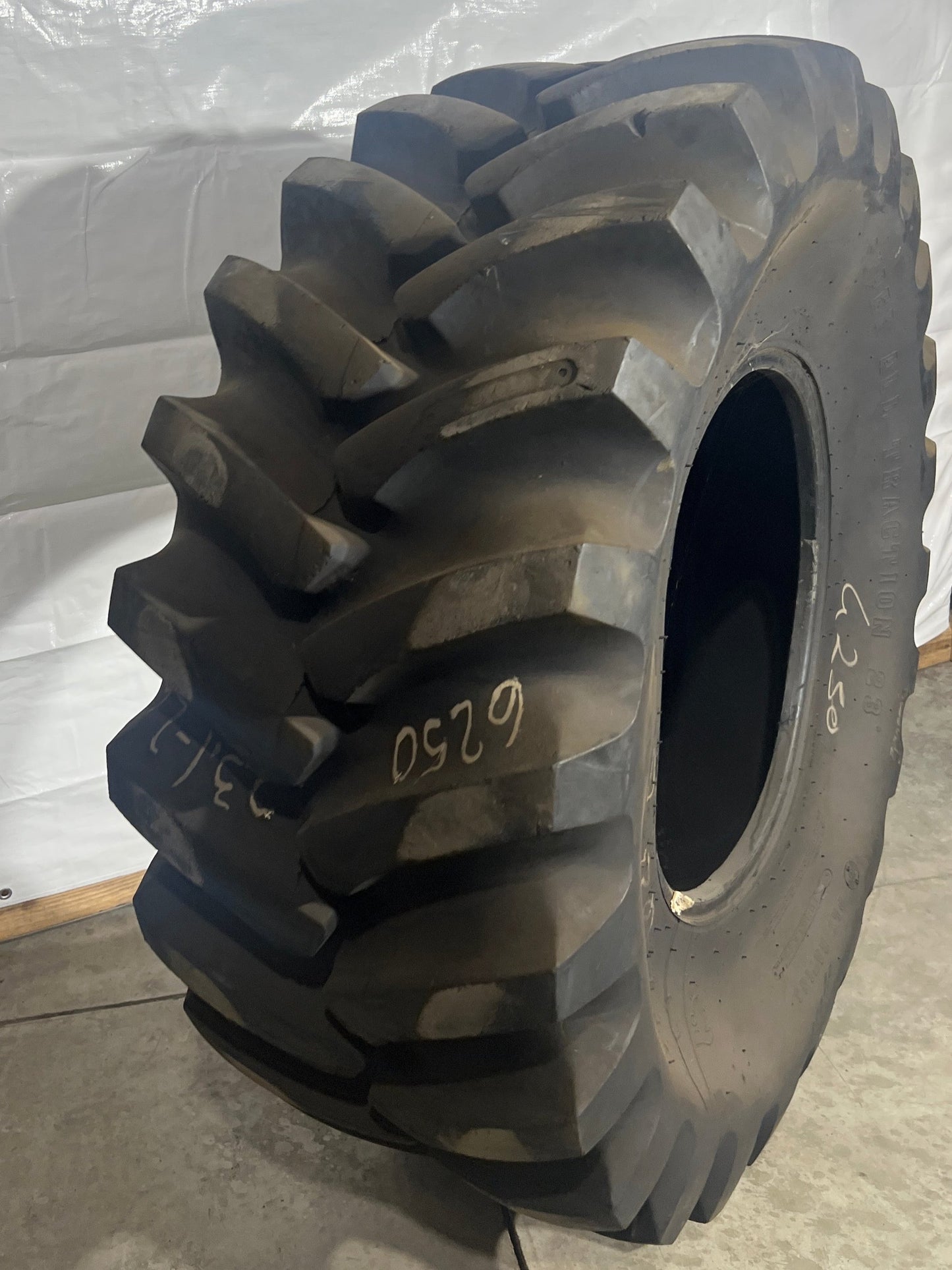 23.1-26 FIRESTONE SUPER ALL TRACTION